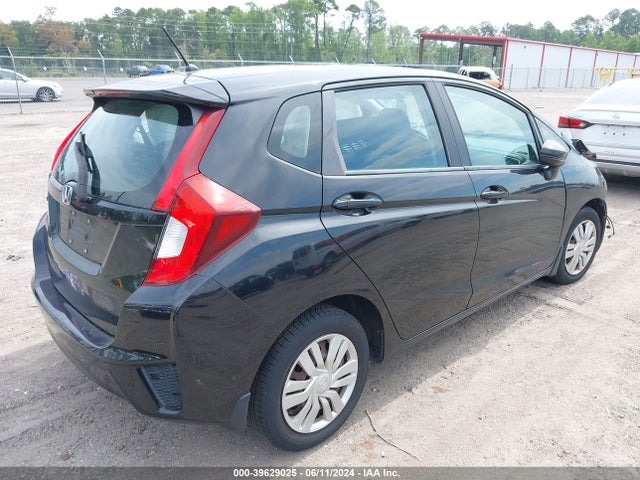 Honda FIT LX 2015 3HGGK5H56FM737054 Image 4