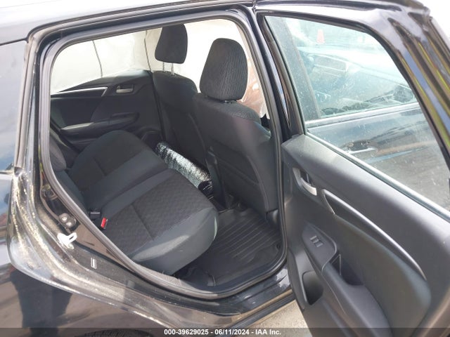 Honda FIT LX 2015 3HGGK5H56FM737054 Image 8