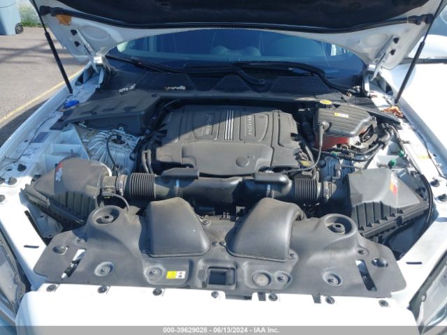 SAJWA1C79G8W03001 Jaguar Xj R-sport