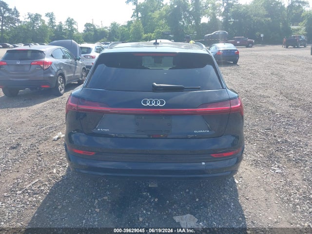 Audi E-tron Premium Plus Quattro 2021 WA1LAAGE3MB002931 Image 16
