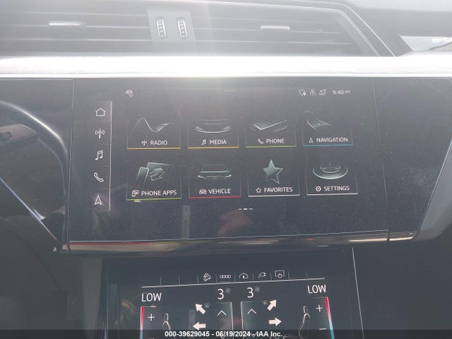 Audi E-tron Premium Plus Quattro 2021 WA1LAAGE3MB002931 Image 18