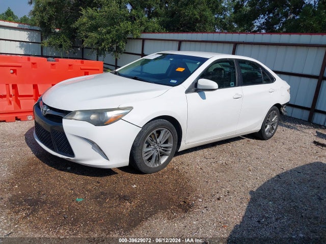 Toyota CAMRY SE 2015 4T1BF1FK1FU899874 Image 2