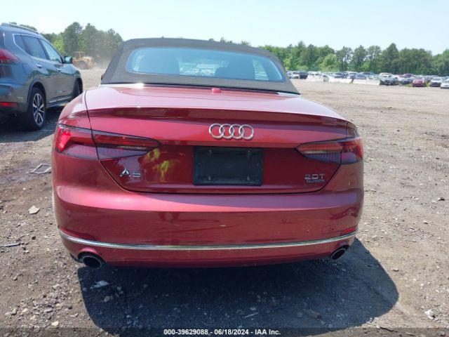 WAUYNGF57JN017055 Audi A5 2.0t Premium