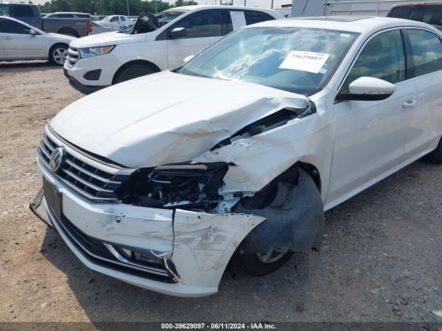 1VWBA7A36JC045965 Volkswagen Passat 2.0t Se
