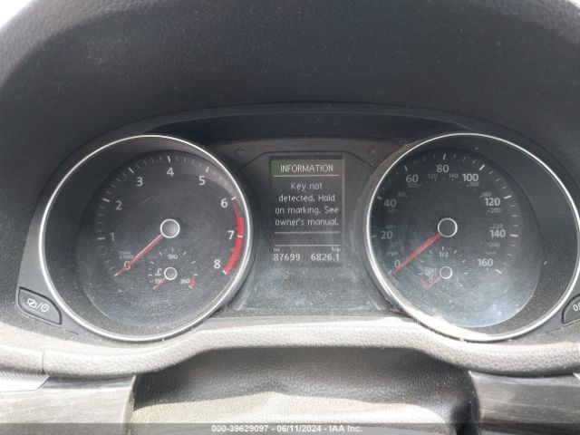 1VWBA7A36JC045965 Volkswagen Passat 2.0t Se