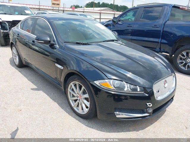 2015 JAGUAR XF SAJWA0FS5FPU64256 Photo 0