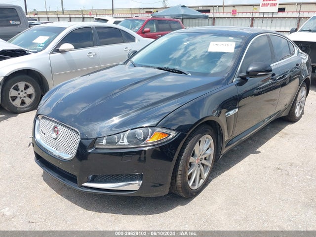 2015 JAGUAR XF SAJWA0FS5FPU64256 Photo 1