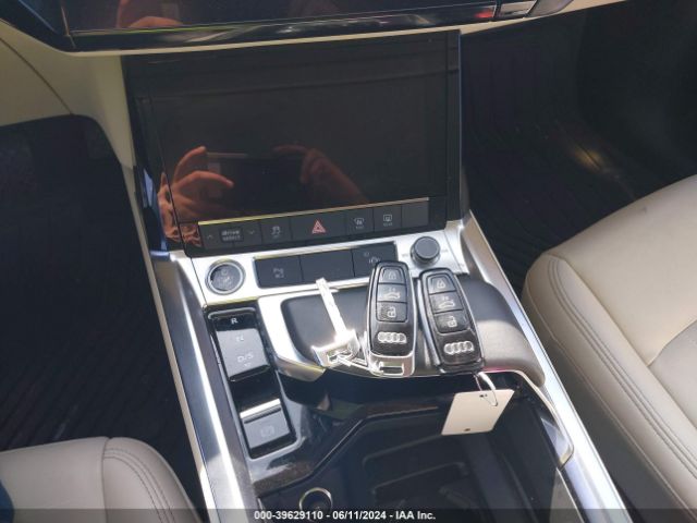 WA1AAAGE6NB027444 Audi E-tron Premium Quattro