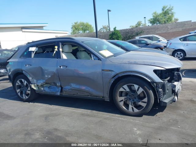 WA1AAAGE6NB027444 Audi E-tron Premium Quattro