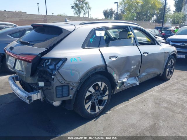 WA1AAAGE6NB027444 Audi E-tron Premium Quattro