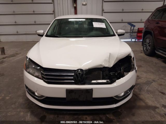 1VWAT7A36FC074475 Volkswagen Passat 1.8t Limited Edition