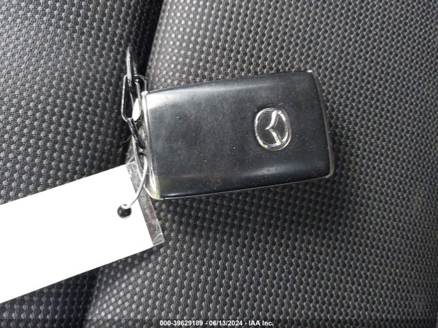 3MVDMABL2LM102998 Mazda CX-30
