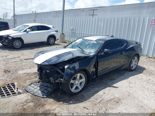 Chevrolet Camaro 1lt 2018 1G1FB1RS5J0184800 Image 2