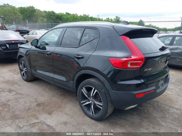 YV4AC2HK8K2129461 Volvo Xc40 T4 Momentum