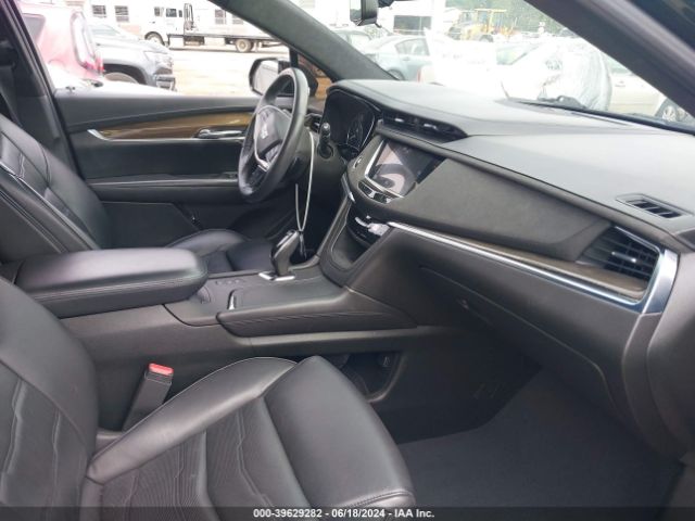 1GYKNFRS6HZ175565 Cadillac Xt5 Platinum