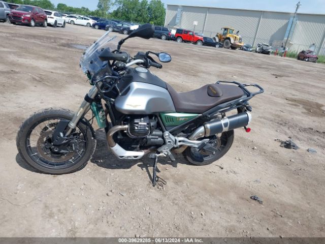 2022 MOTO GUZZI V85 TT ZGUKYUA08NM000719 Photo 1