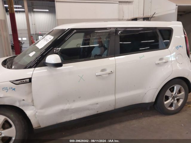 KNDJN2A25J7896158 KIA Soul