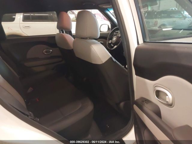 KNDJN2A25J7896158 KIA Soul