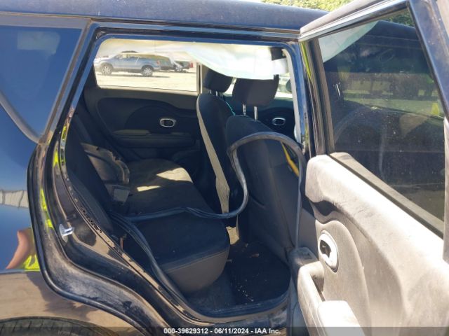 KNDJN2A27E7058221 KIA Soul