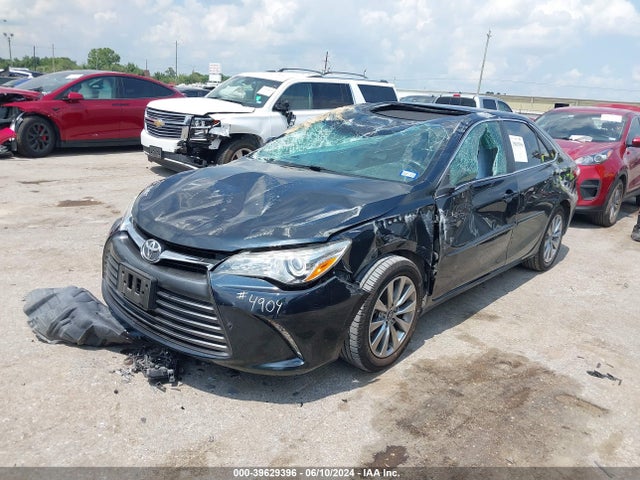 Toyota CAMRY XLE 2017 4T1BF1FK4HU634904 Image 2