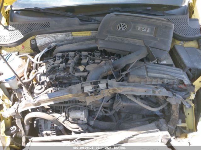3VW517AT5EM823349 Volkswagen Beetle 1.8t