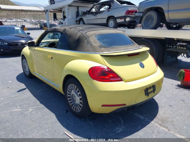 3VW517AT5EM823349 Volkswagen Beetle 1.8t