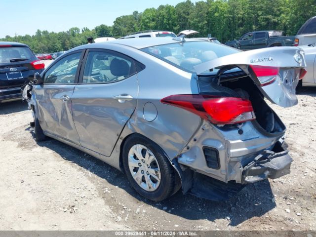 5NPDH4AE5GH746663 Hyundai ELANTRA SE