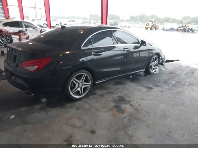 WDDSJ4EB3GN300836 Mercedes-Benz CLA 250