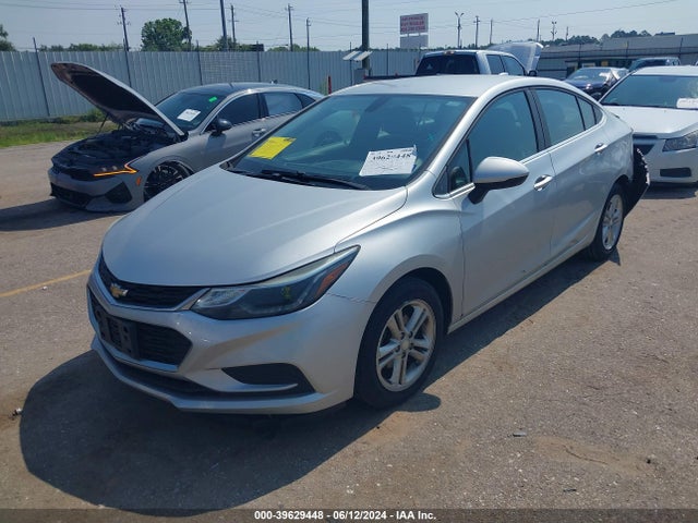 Chevrolet Cruze Lt Auto 2017 1G1BE5SM3H7243465 Image 2