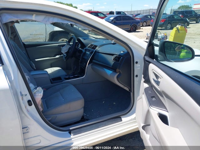 Toyota CAMRY LE 2015 4T1BF1FK4FU972364 Image 5