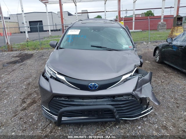 Toyota SIENNA XLE 2021 5TDJSKFC2MS026100 Image 13