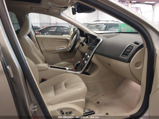 YV4902RM5F2638117 Volvo Xc60 T6 Platinum