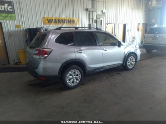 JF2SKACC8KH405351 Subaru Forester