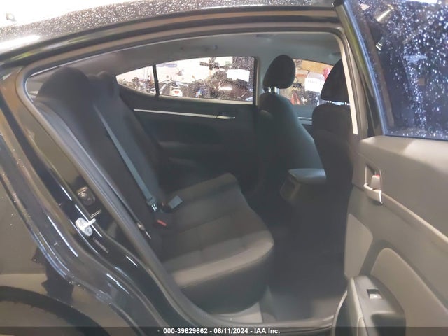 Hyundai Elantra Value Edition 2019 5NPD84LF5KH473576 Image 8