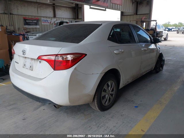 Toyota COROLLA L 2019 5YFBURHE1KP885397 Image 4