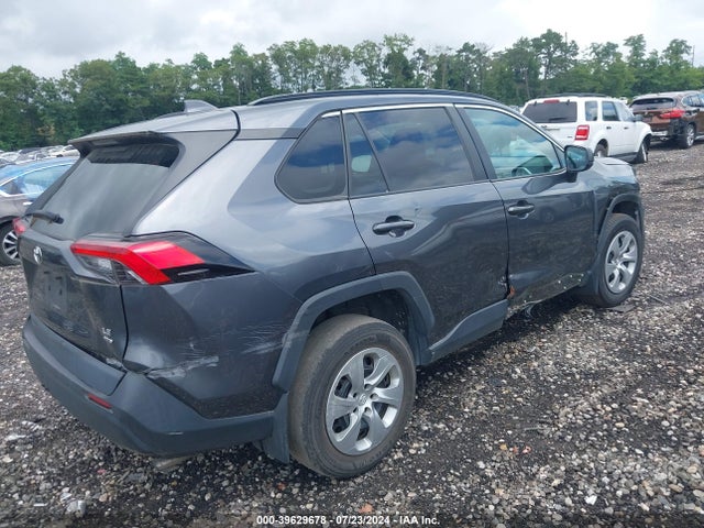 Toyota RAV4 LE 2021 2T3F1RFV8MC196142 Image 4