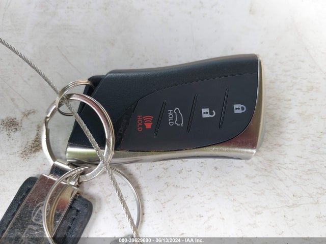 JTJAM7BX1P5362988 Lexus 460 Premium