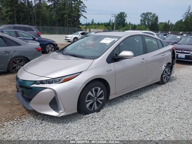 Toyota Prius Prime Premium 2018 JTDKARFP8J3071672 Image 2