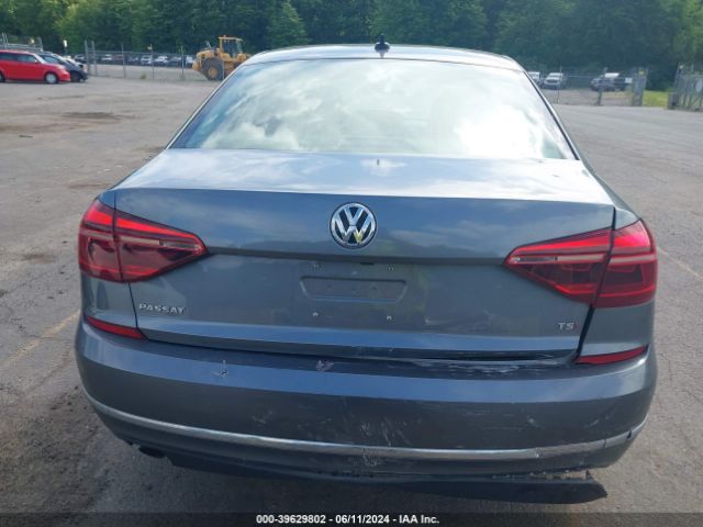 1VWLA7A31KC001670 Volkswagen Passat 2.0t Wolfsburg Edition