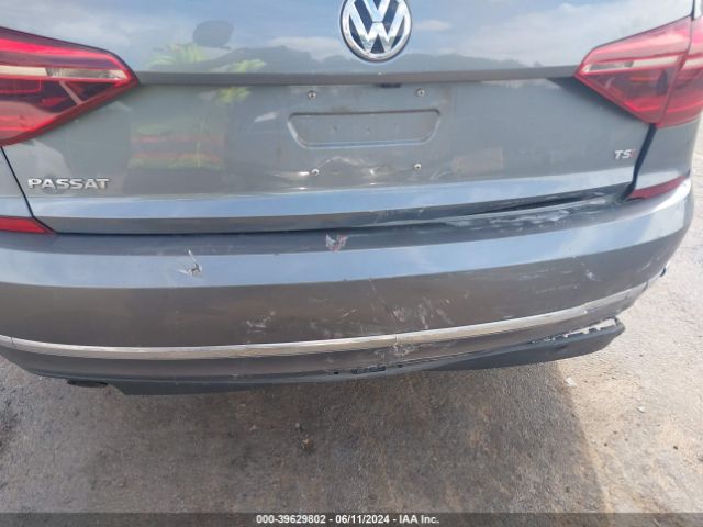1VWLA7A31KC001670 Volkswagen Passat 2.0t Wolfsburg Edition