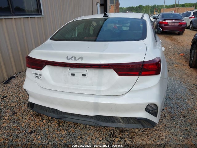 KIA Forte Lxs 2023 3KPF24AD1PE573388 Image 16