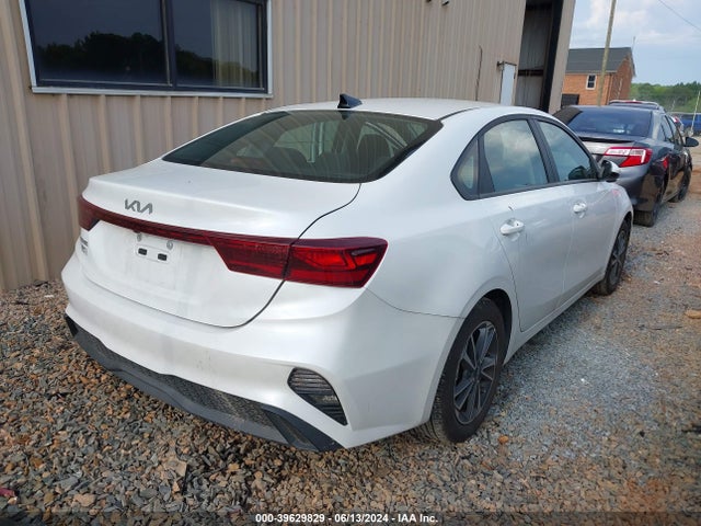 KIA Forte Lxs 2023 3KPF24AD1PE573388 Image 4