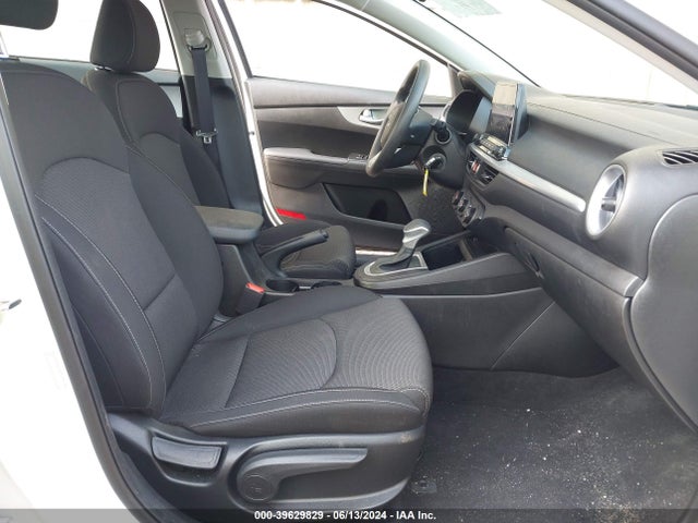 KIA Forte Lxs 2023 3KPF24AD1PE573388 Image 5
