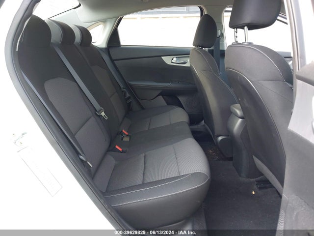 KIA Forte Lxs 2023 3KPF24AD1PE573388 Image 8