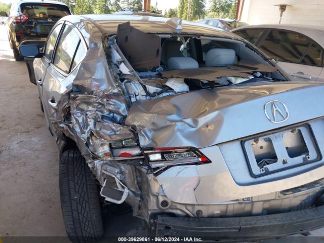 19UDE2F38HA000657 Acura Ilx Acurawatch Plus Package