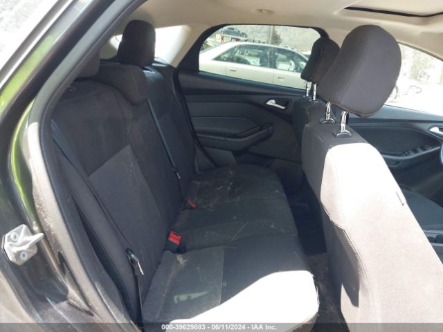 1FADP3M21HL235937 Ford FOCUS SEL