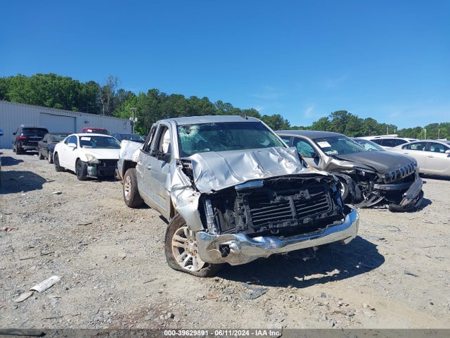 2018 2GCRCREC1J1113855 main image