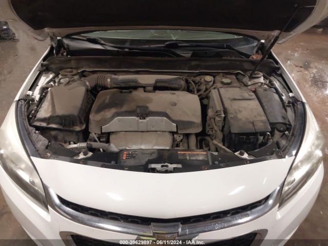 1G11D5SL1FF179208 Chevrolet MALIBU 2LT
