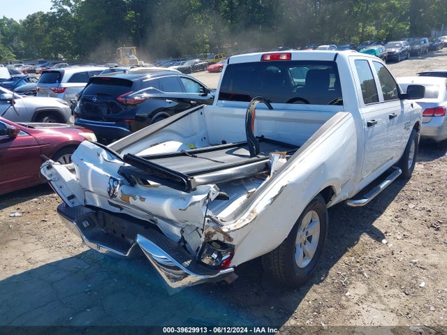 1C6RR6FG3KS604306 RAM 1500 Classic Tradesman Quad Cab 4x2 6'4 Box