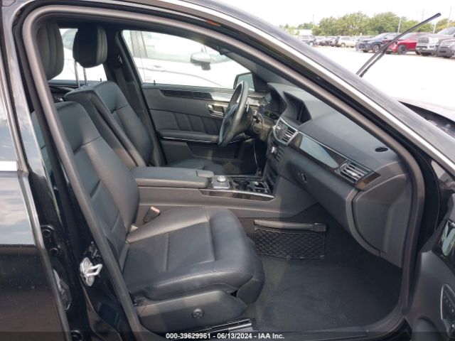 2011 MERCEDES-BENZ E 350 WDDHF5GB0BA452443 Photo 4